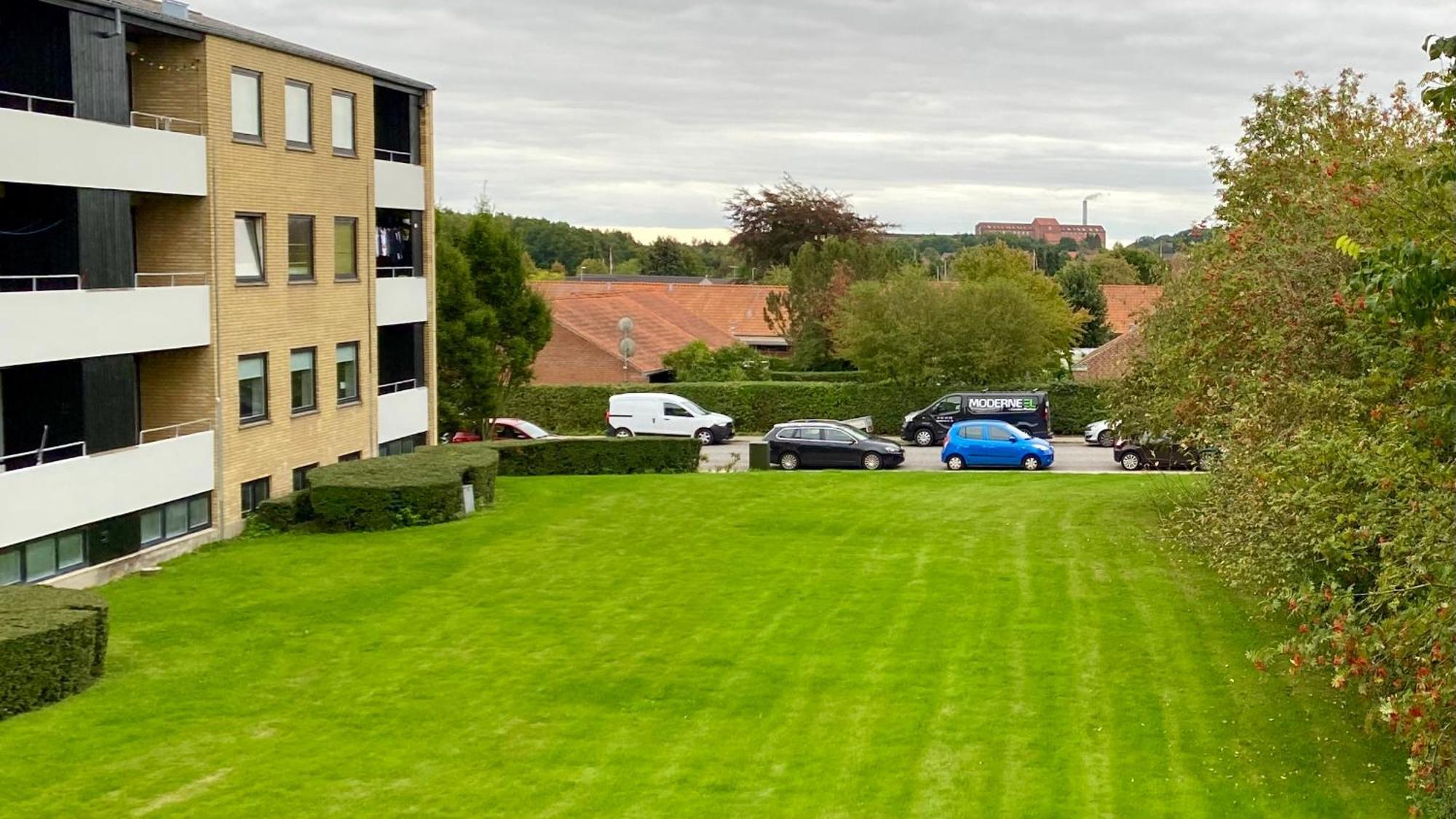 Stor 2 Vaerelses Lejlighed Randers Luaran gambar
